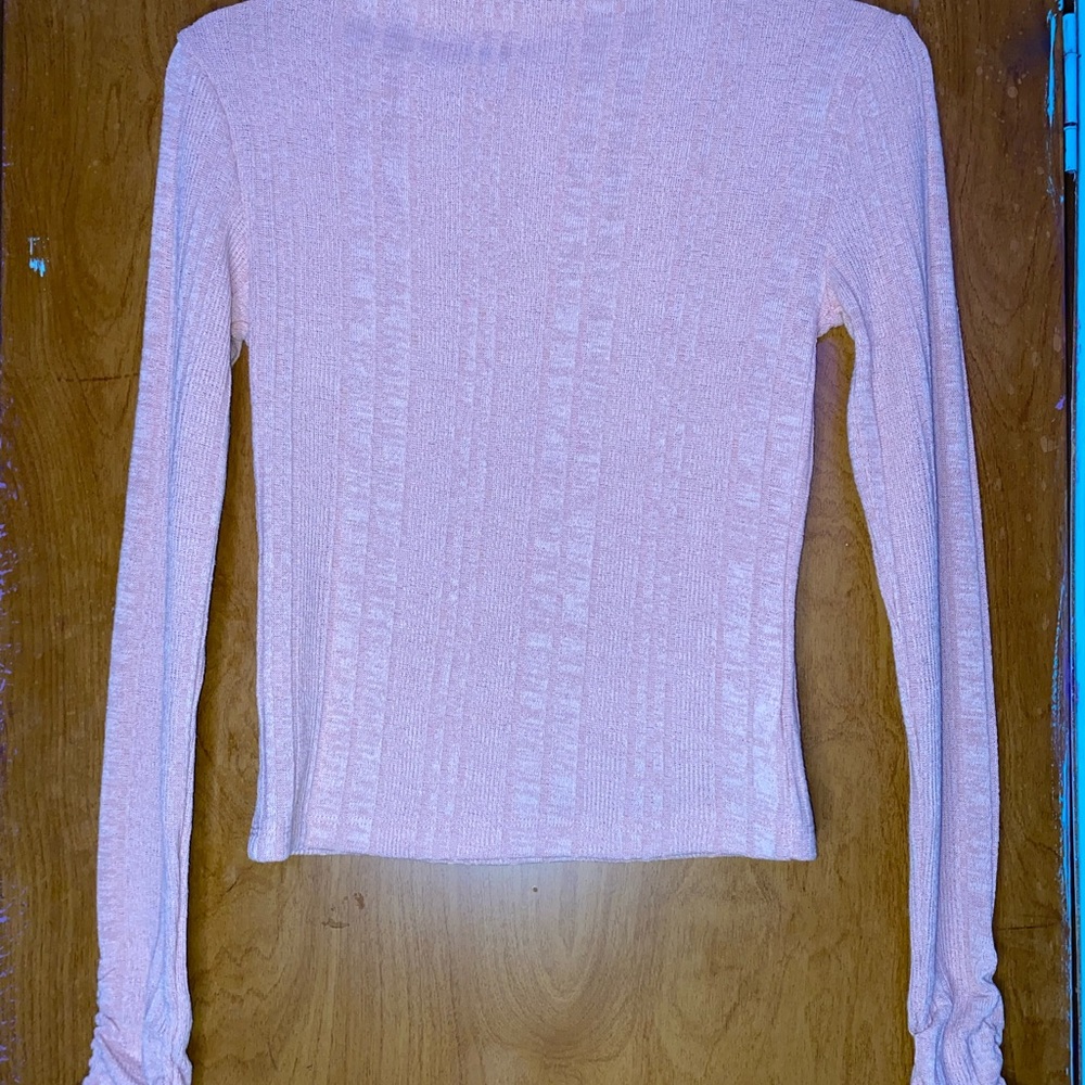 Turtle Neck - Picture 2 of 2